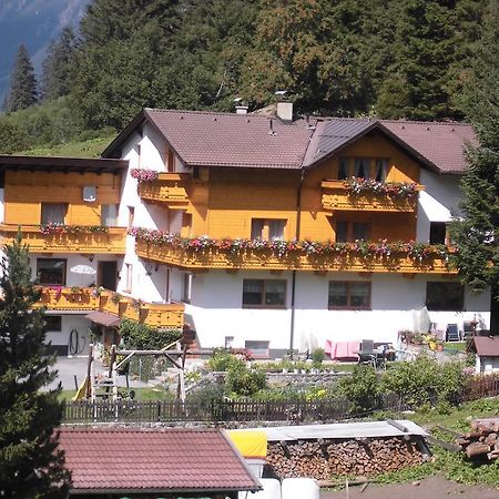 Hotel Haus Waldheim St. Leonhard im Pitztal Exterior foto