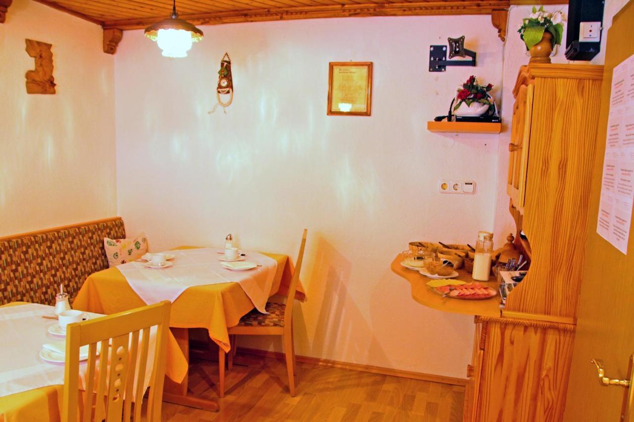 Hotel Haus Waldheim St. Leonhard im Pitztal Exterior foto