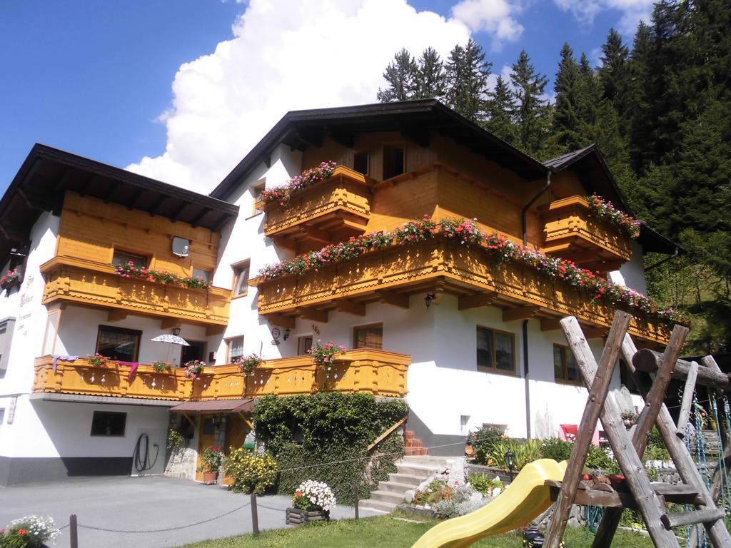 Hotel Haus Waldheim St. Leonhard im Pitztal Exterior foto